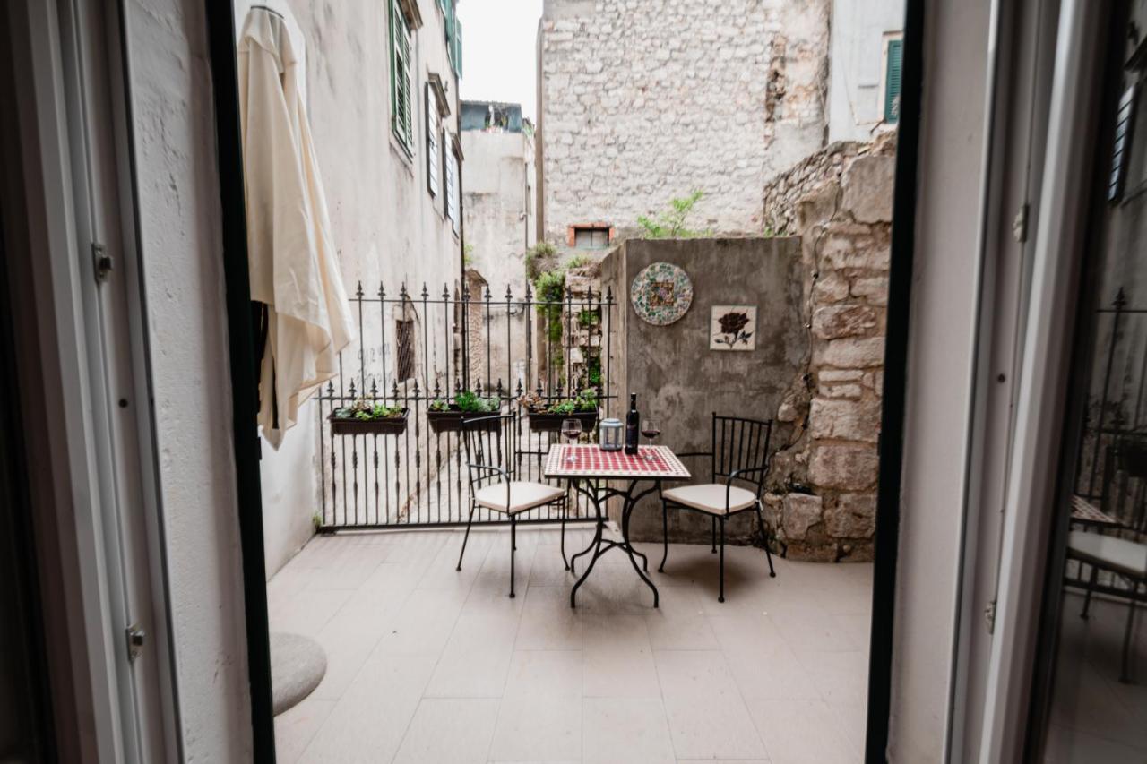 Lito Apartments Šibenik Екстериор снимка