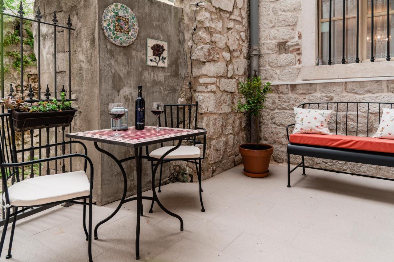 Lito Apartments Šibenik Екстериор снимка
